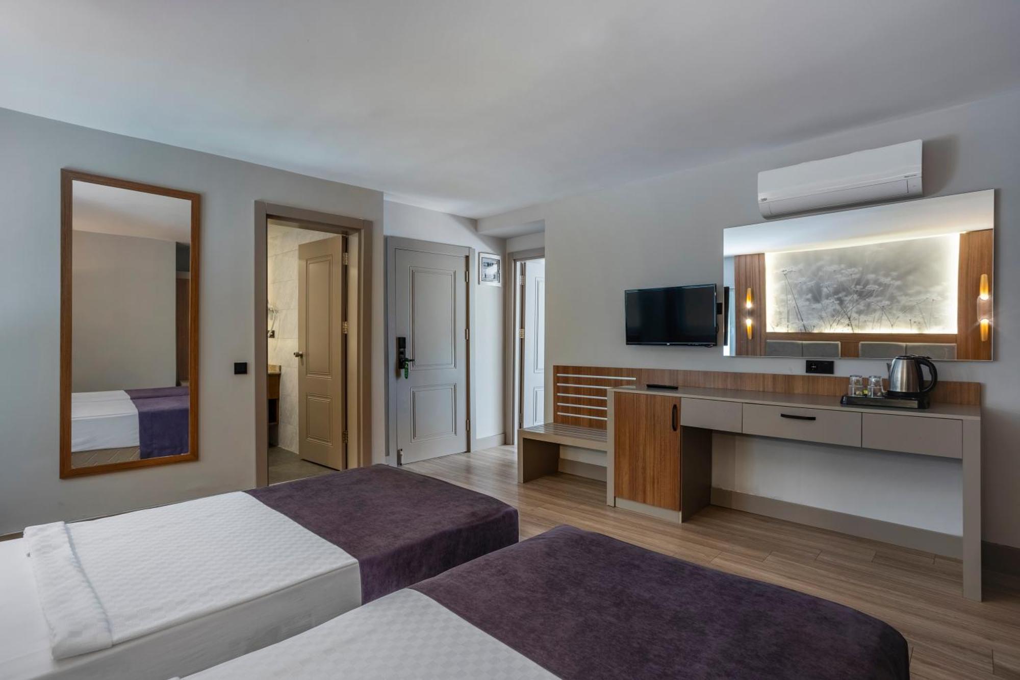 Simena Comfort Hotel Kemer Luaran gambar
