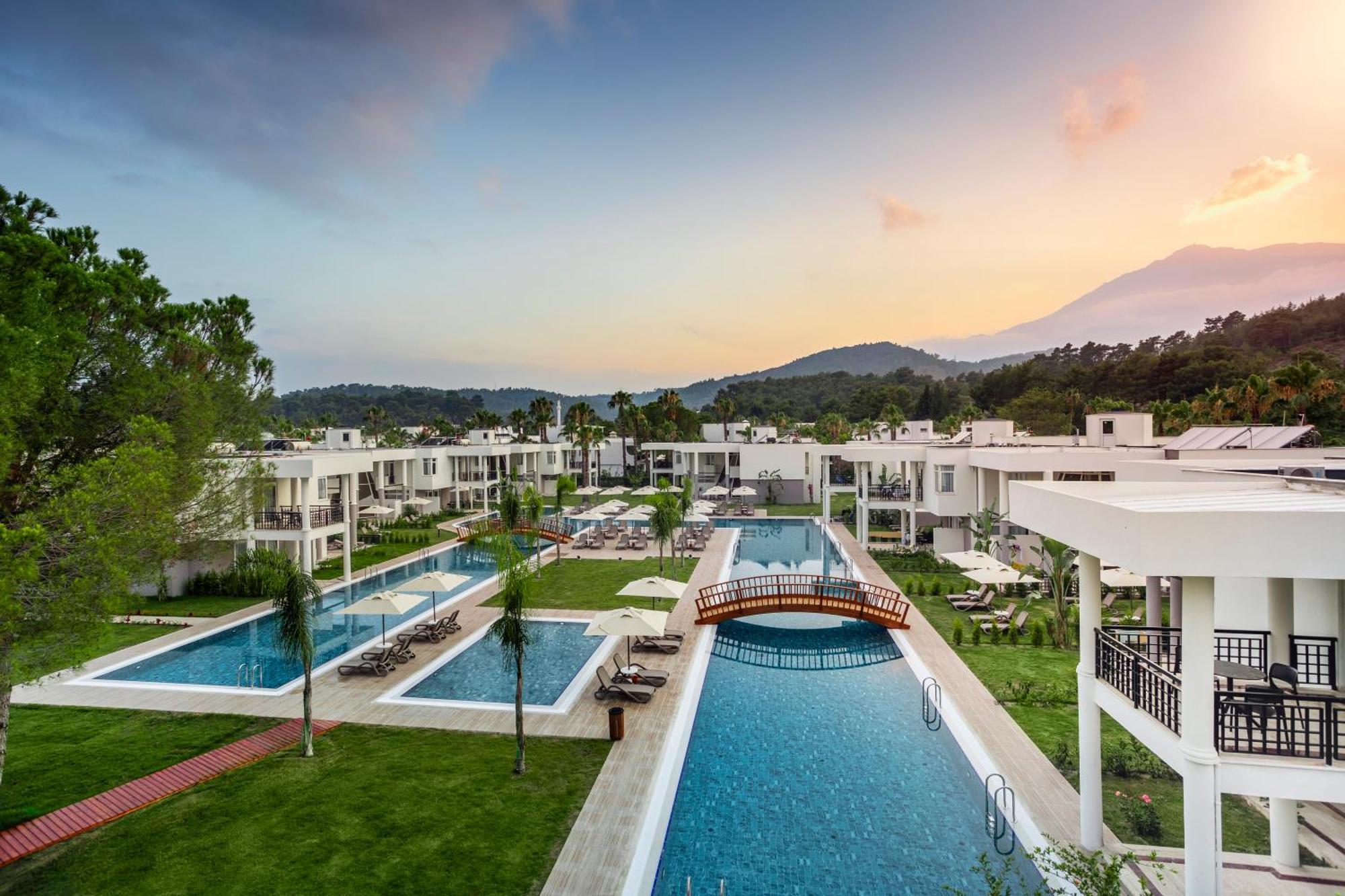 Simena Comfort Hotel Kemer Luaran gambar