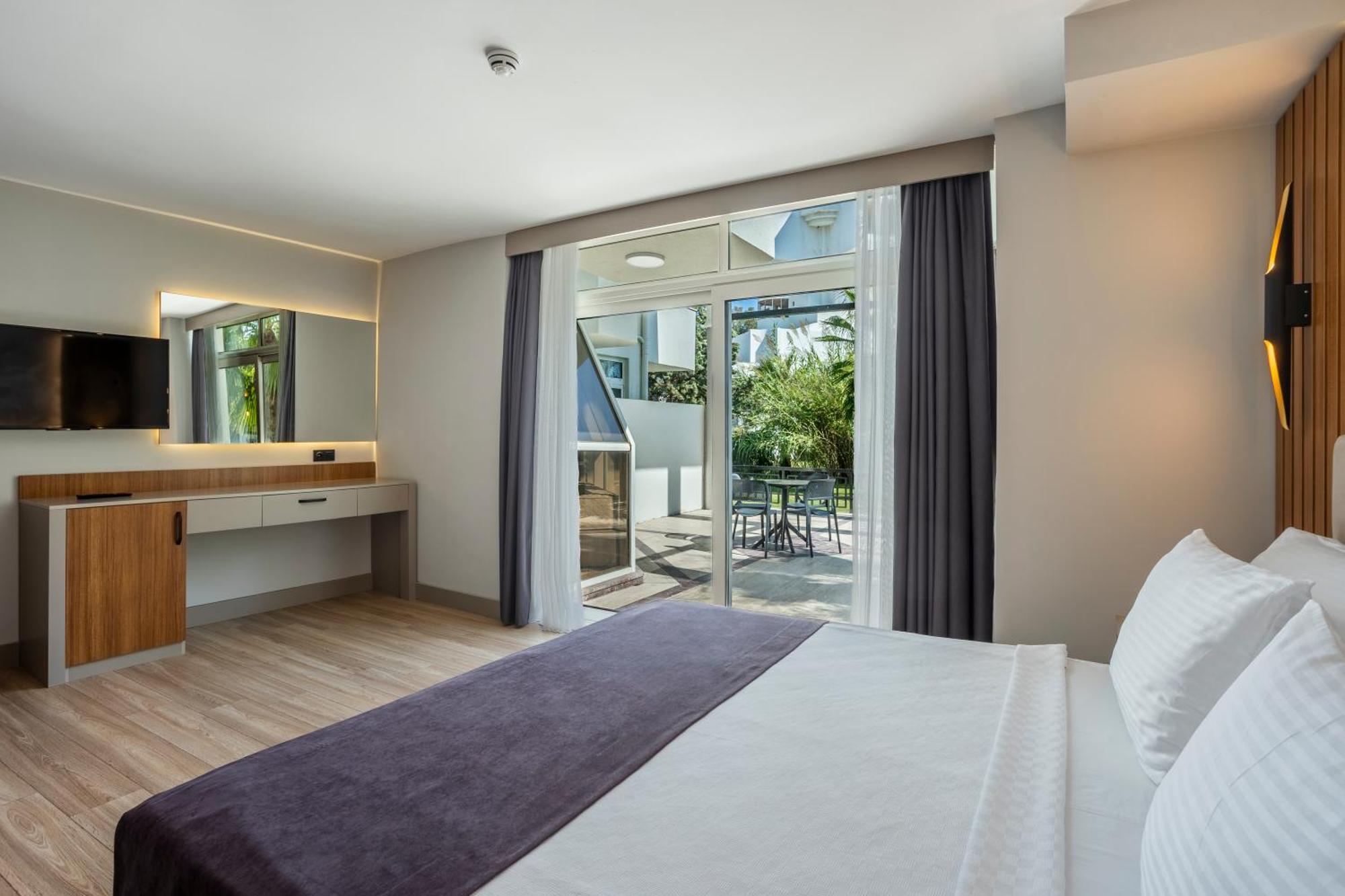 Simena Comfort Hotel Kemer Luaran gambar
